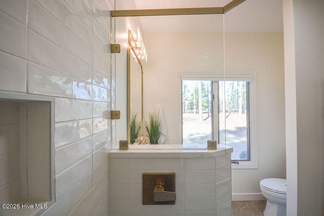 75 Pinewild Drive, Pinehurst, NC 28374