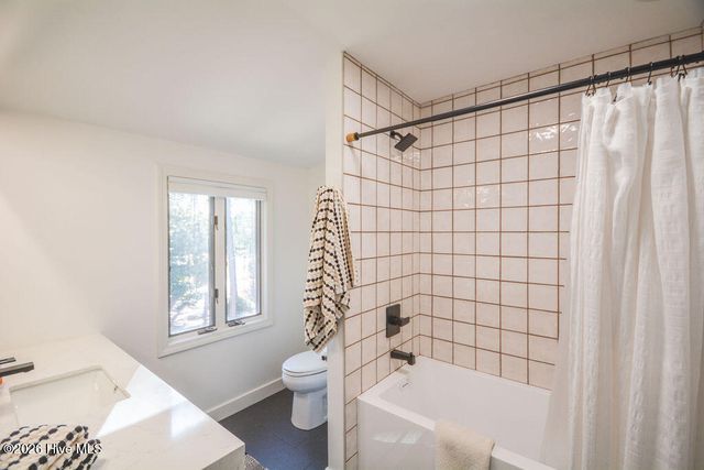 75 Pinewild Drive, Pinehurst, NC 28374