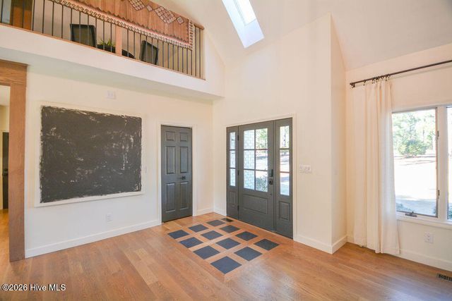 75 Pinewild Drive, Pinehurst, NC 28374