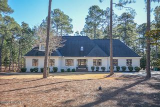 75 Pinewild Drive, Pinehurst, NC 28374