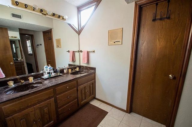 171 County Road 1160, Decatur, TX 76234