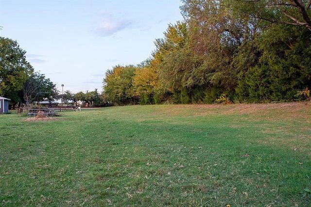 171 County Road 1160, Decatur, TX 76234