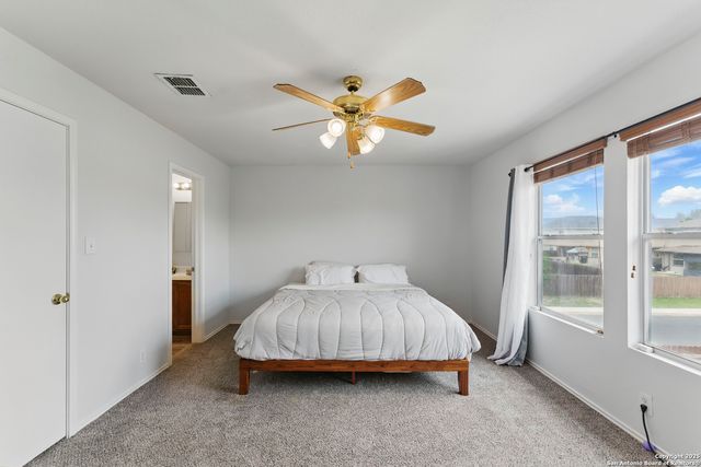 2602 Middleground, San Antonio, TX 78245