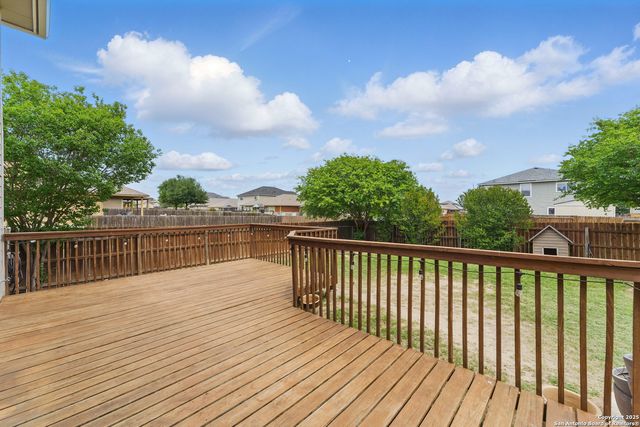 2602 Middleground, San Antonio, TX 78245