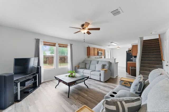 2602 Middleground, San Antonio, TX 78245