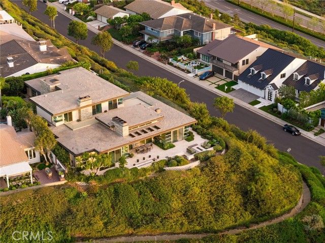 9 Jade, Corona Del Mar (newport Beach), CA 92625