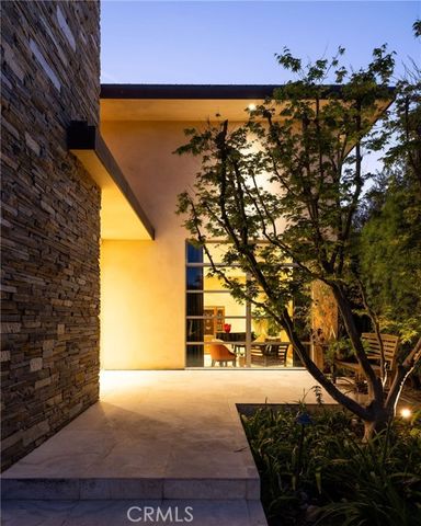 9 Jade, Corona Del Mar (newport Beach), CA 92625