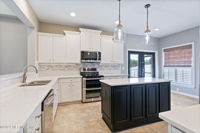 13402 LONG CYPRESS Trail, Jacksonville, FL 32223