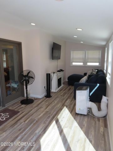 432 Grant Avenue, Eatontown, NJ 07724