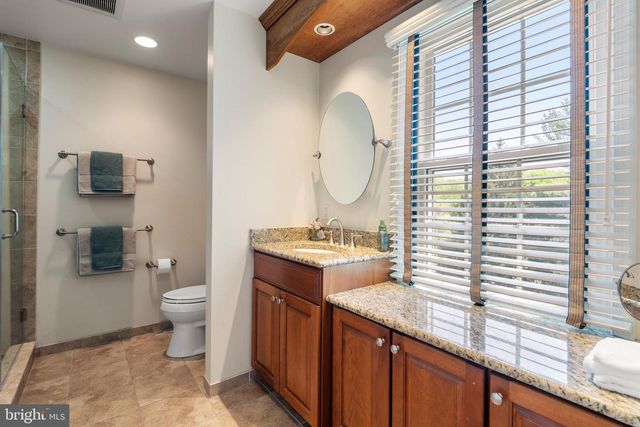691 TWIN BRIDGE DR, Wayne, PA 19087