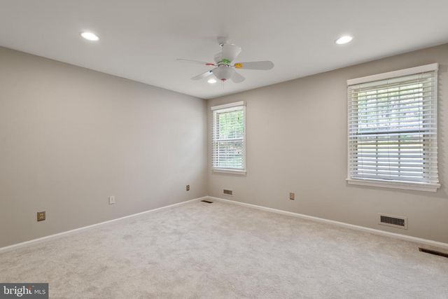 691 TWIN BRIDGE DR, Wayne, PA 19087