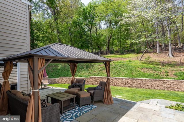691 TWIN BRIDGE DR, Wayne, PA 19087