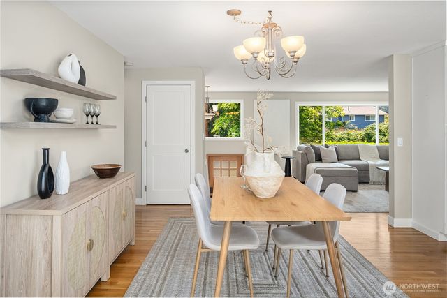 14821 127th Avenue NE, Woodinville, WA 98072