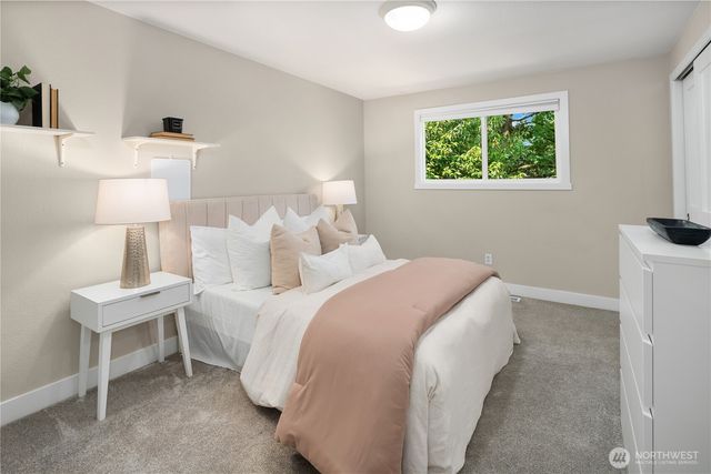 14821 127th Avenue NE, Woodinville, WA 98072