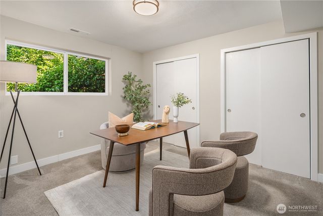 14821 127th Avenue NE, Woodinville, WA 98072