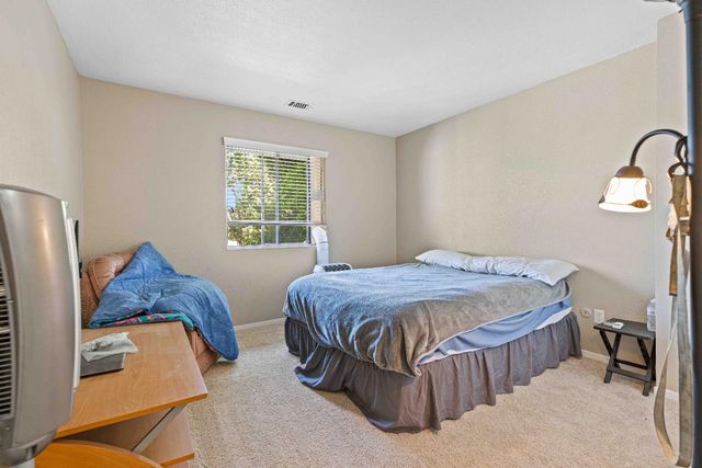 3625 Fawndale Dr, Modesto, CA 95356