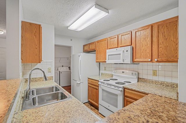2316 Sawmill Court, 103, Burlington, KY 41005