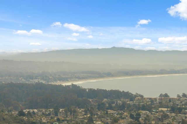 208 Germaine Avenue, Santa Cruz, CA 95065