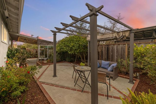 208 Germaine Avenue, Santa Cruz, CA 95065