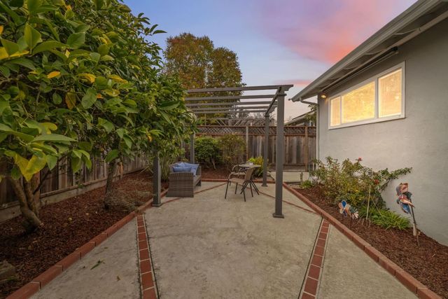 208 Germaine Avenue, Santa Cruz, CA 95065