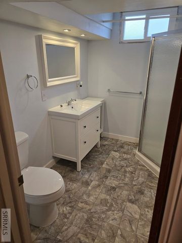 1530 June Avenue, Idaho Falls, ID 83404