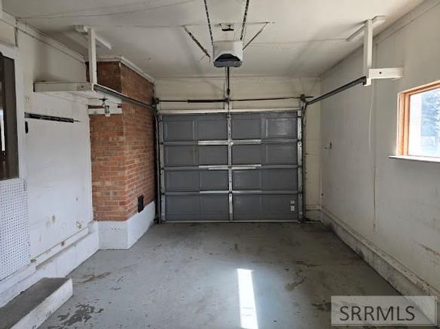 1530 June Avenue, Idaho Falls, ID 83404