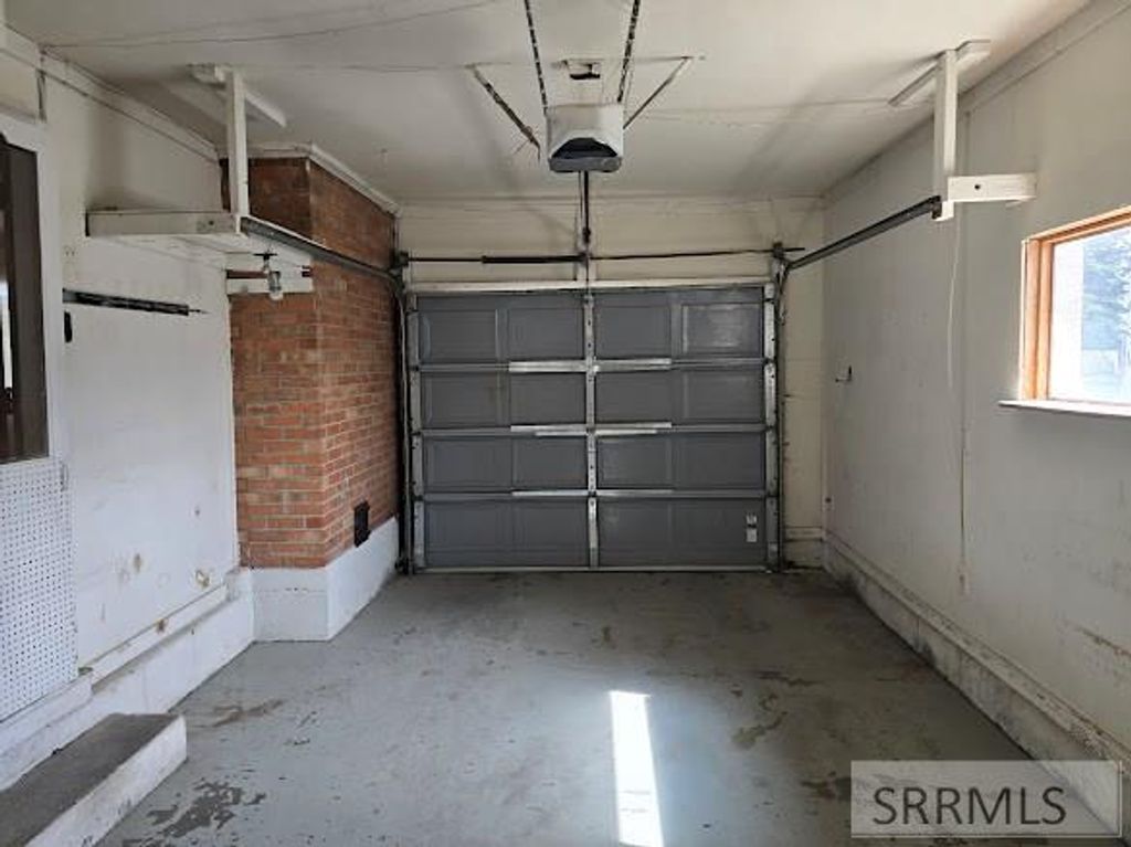 Image 23 of property listing at 1530 June Avenue, Idaho Falls, ID 83404