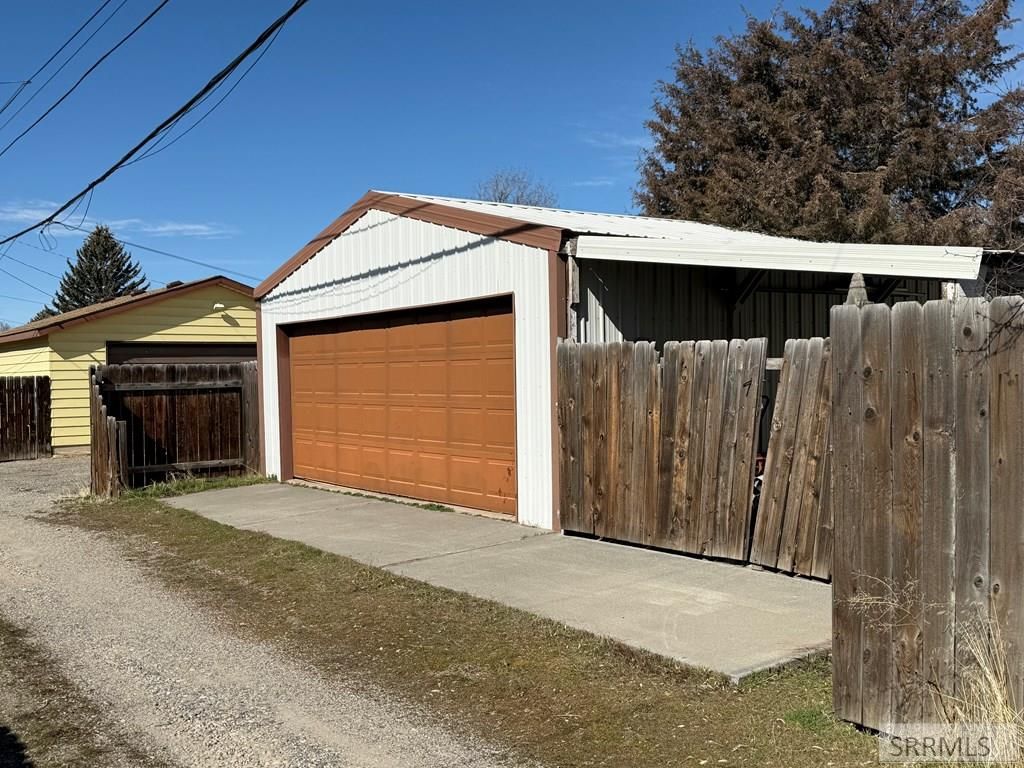 Image 31 of property listing at 1530 June Avenue, Idaho Falls, ID 83404