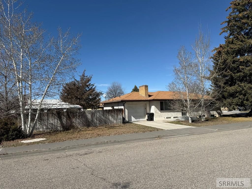 Image 33 of property listing at 1530 June Avenue, Idaho Falls, ID 83404