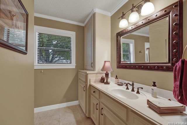 605 High Oaks, Canyon Lake, TX 78133