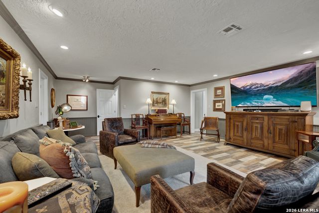 605 High Oaks, Canyon Lake, TX 78133