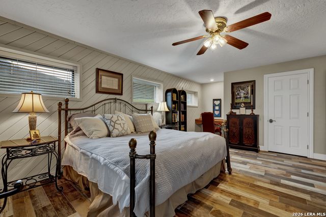 605 High Oaks, Canyon Lake, TX 78133