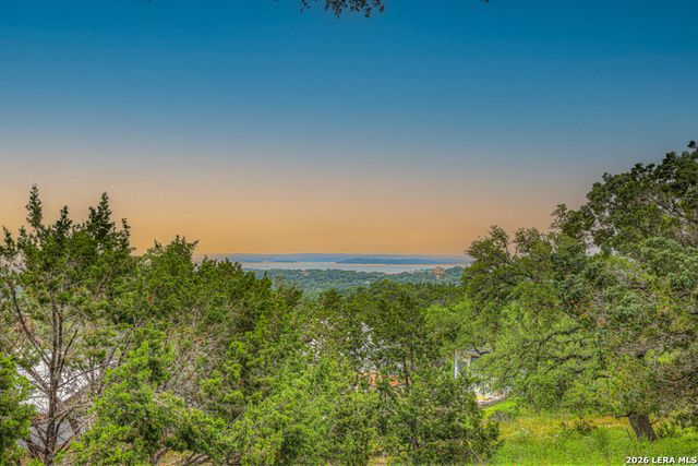 605 High Oaks, Canyon Lake, TX 78133