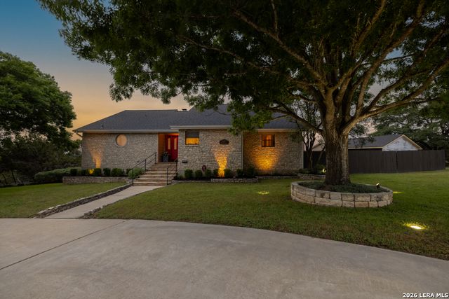 605 High Oaks, Canyon Lake, TX 78133