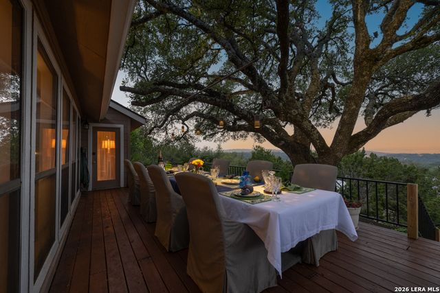 605 High Oaks, Canyon Lake, TX 78133