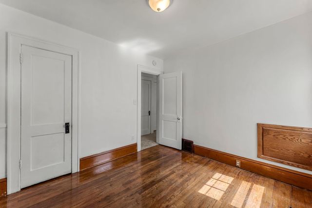 3431 Irving Avenue N, Minneapolis, MN 55412