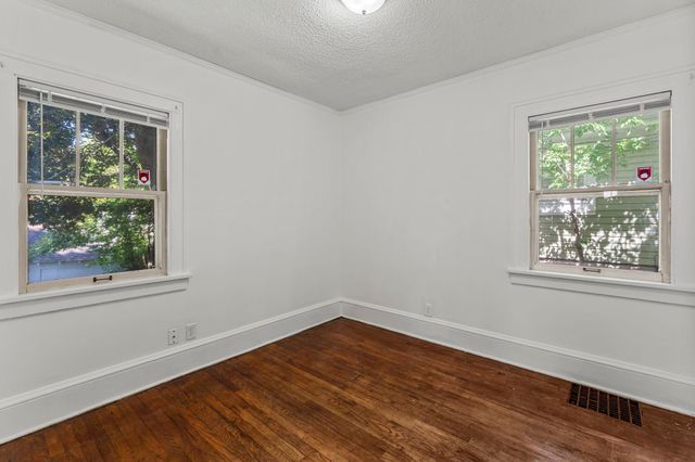 3431 Irving Avenue N, Minneapolis, MN 55412