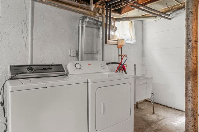 3431 Irving Avenue N, Minneapolis, MN 55412