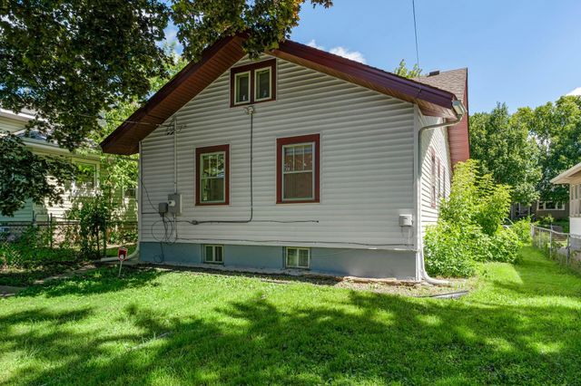 3431 Irving Avenue N, Minneapolis, MN 55412