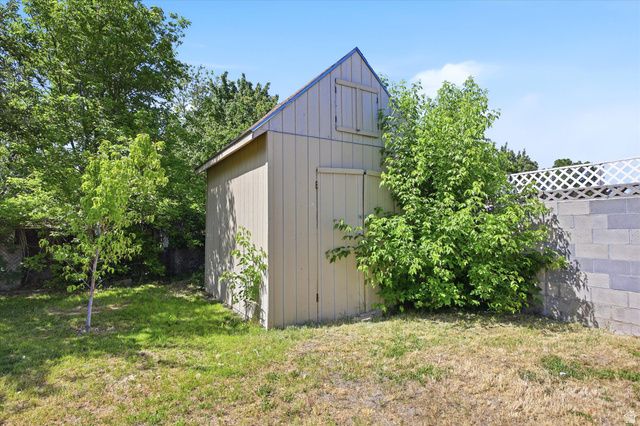 2141 W 7125 S, West Jordan, UT 84084