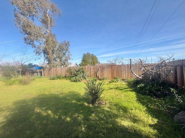 7781 Shrader Cir, Sacramento, CA 95832