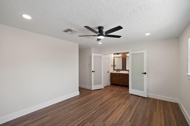 5302 Arbor Vitae Drive, Houston, TX 77092