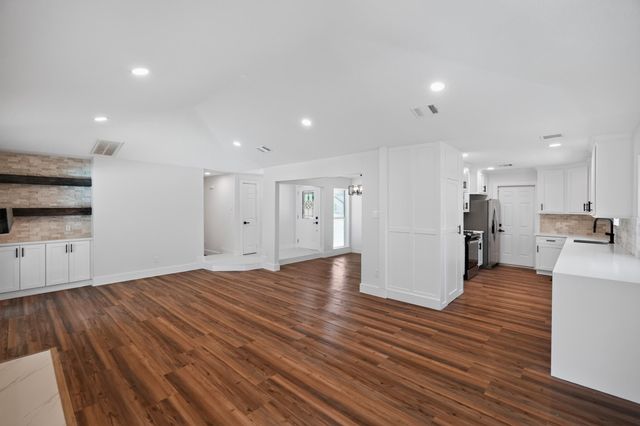5302 Arbor Vitae Drive, Houston, TX 77092