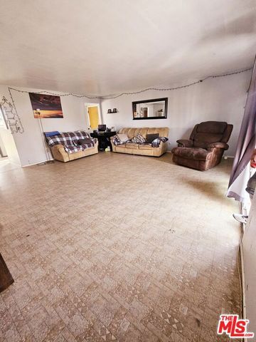 16250 Upland Avenue, Fontana, CA 92335