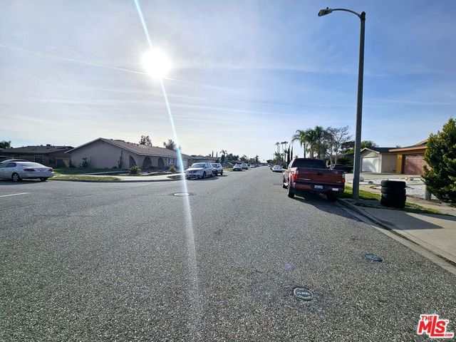16250 Upland Avenue, Fontana, CA 92335