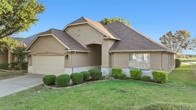 9705 Pinewood Drive, Denton, TX 76207