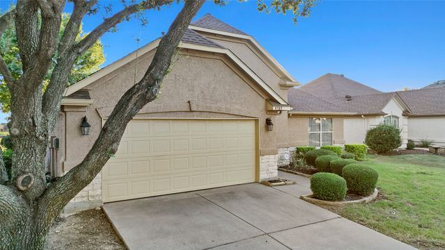 9705 Pinewood Drive, Denton, TX 76207