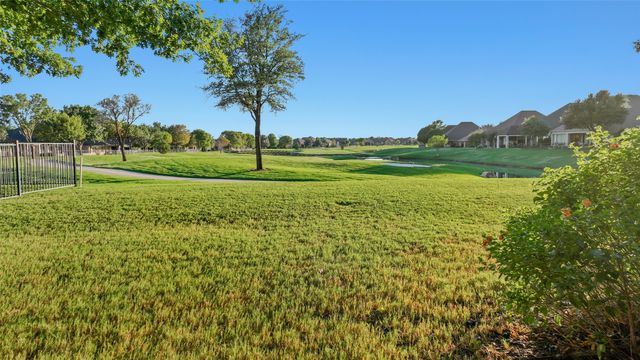 9705 Pinewood Drive, Denton, TX 76207