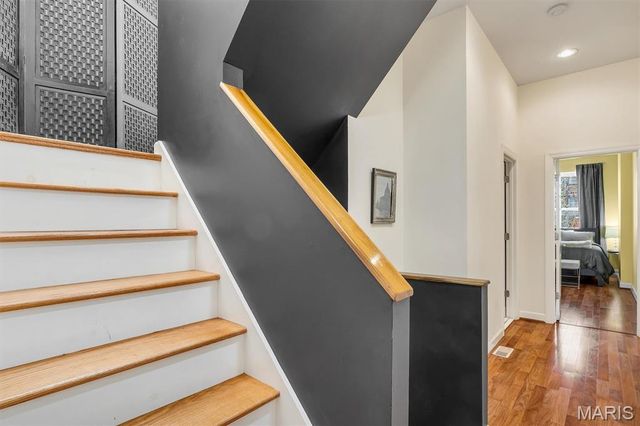 1911 Lynch Street, St Louis, MO 63118