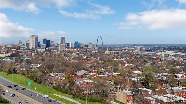 1911 Lynch Street, St Louis, MO 63118